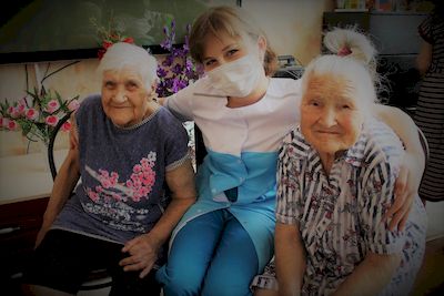 Социальная реабилитация пожилых людей
